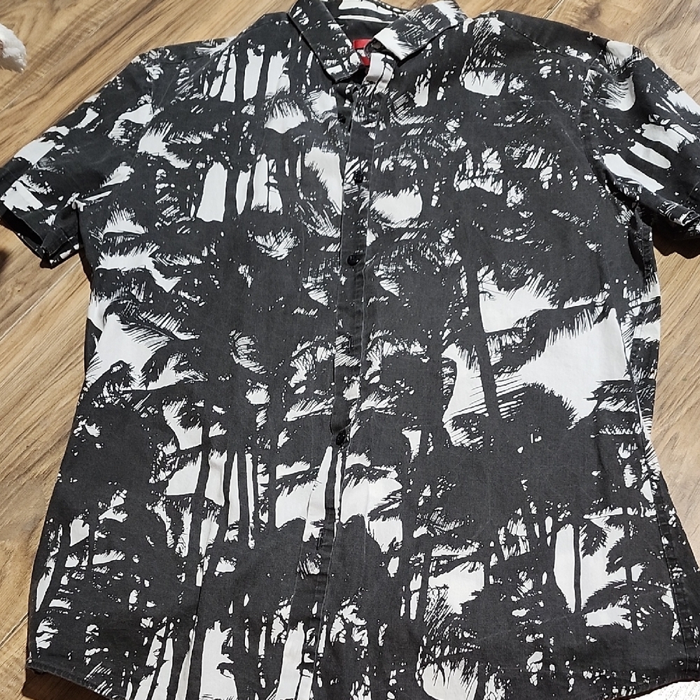 HUGO Black and White Tropical Print Men's Shirt